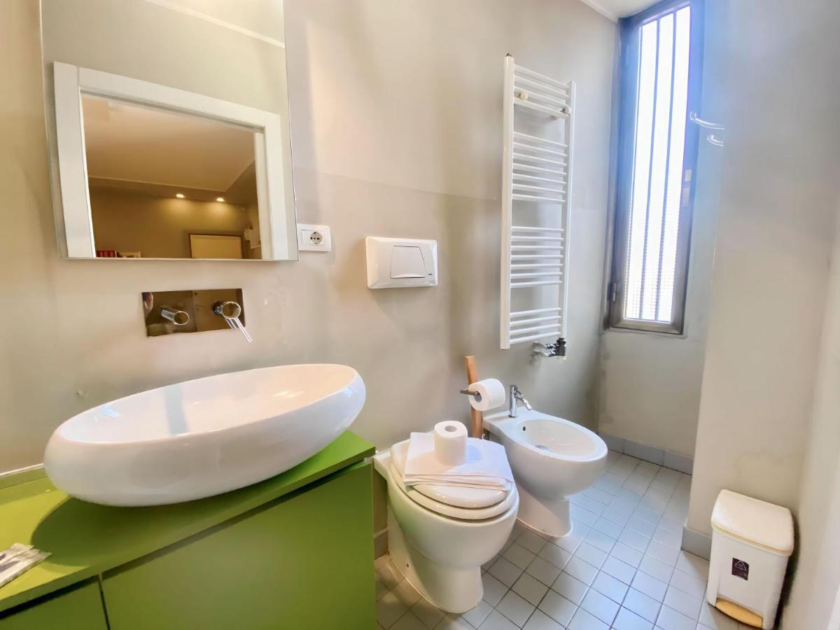 Viale Umbria Colorful And Cosy Studio Apartment Milan Exterior photo